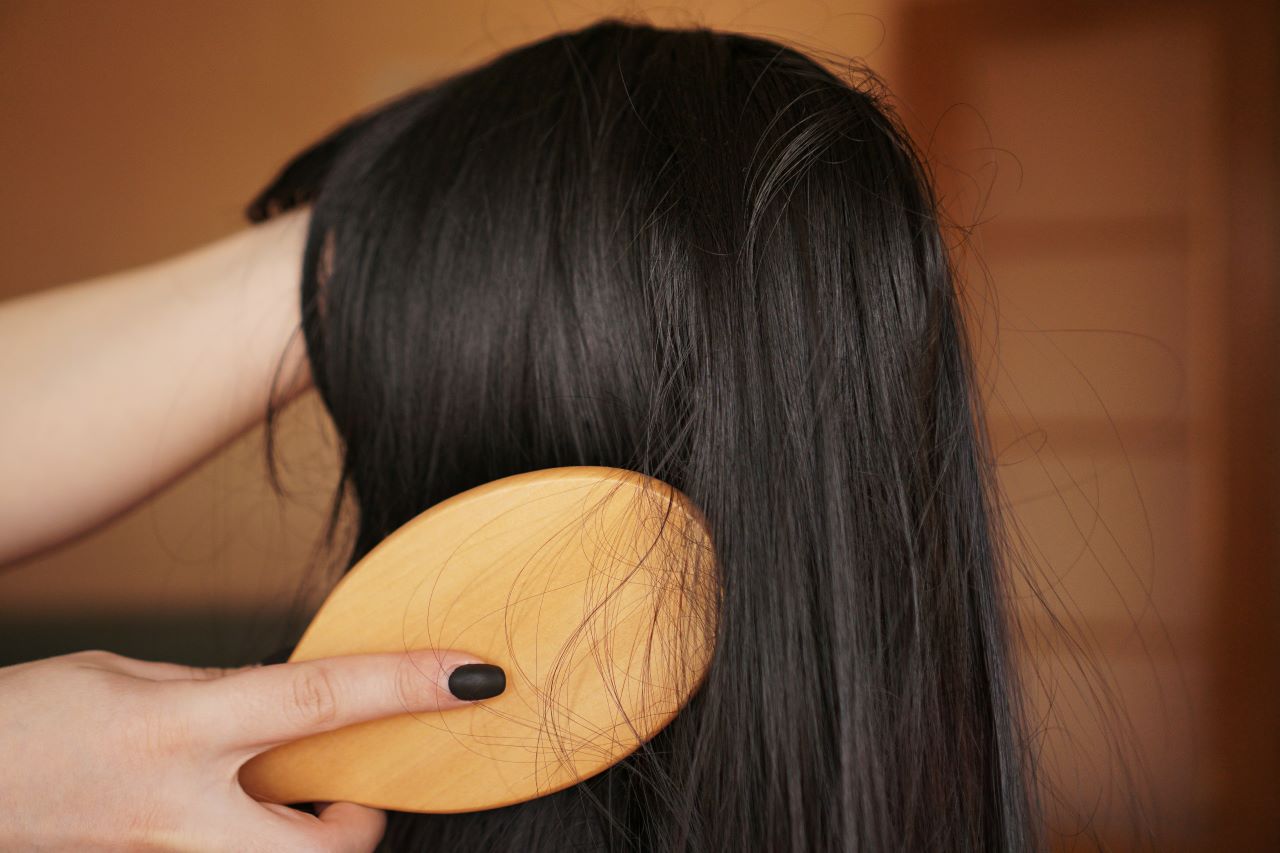 How to Take Care of Your Hair After Removing Wigs: A Comprehensive Guide - take care of wigs